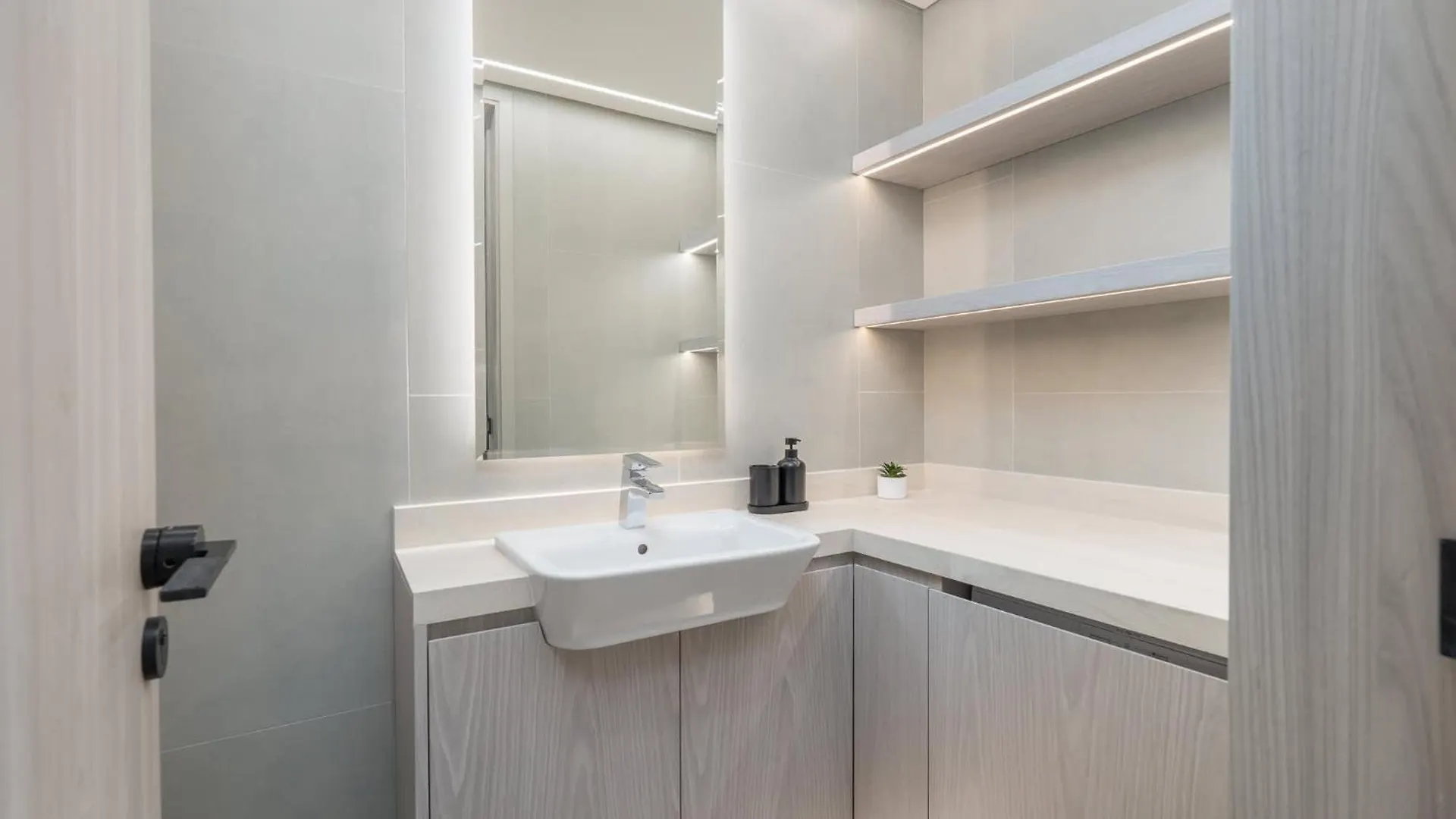 Apartment Stunning 1 Bedroom In Concept 7 Jvc Sleeps 2 Dubai